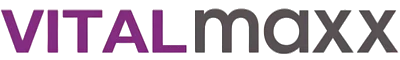 Das Bild zeigt den Schriftzug "VITALmaxx" mit "VITAL" in lila und "maxx" in grau, dargestellt in einer fetten, modernen Schrift.